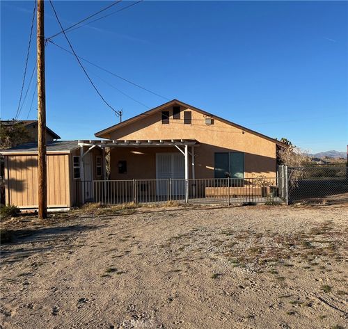 b-30881 Pawnee St, Lucerne Valley, CA, 92356 | Card Image