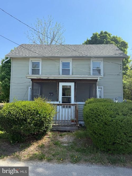 215 1st St, BRIDGEVILLE, DE, 19933-1016 | Card Image