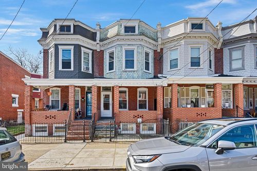 516 E 9th St, WILMINGTON, DE, 19801-4209 | Card Image