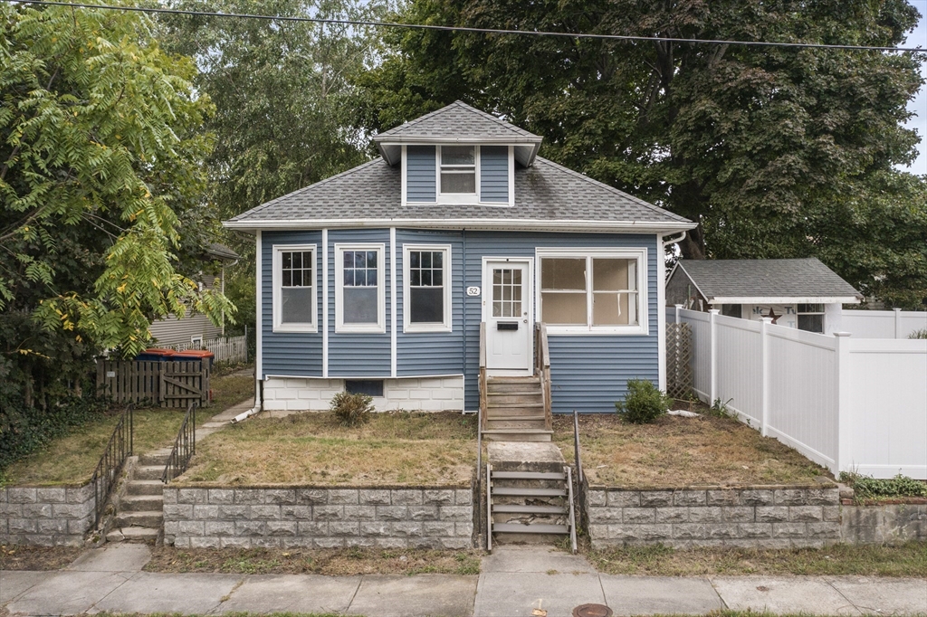 Cherry St, Fairhaven, MA 02719