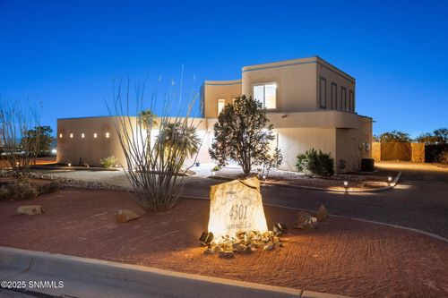 4301 Summit Ln, Las Cruces, NM, 88011-7550 | Card Image