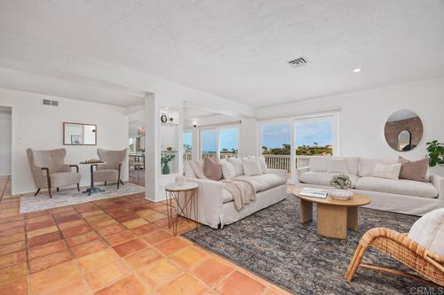 5942 Sagebrush Road, La Jolla, CA, 92037 | Card Image