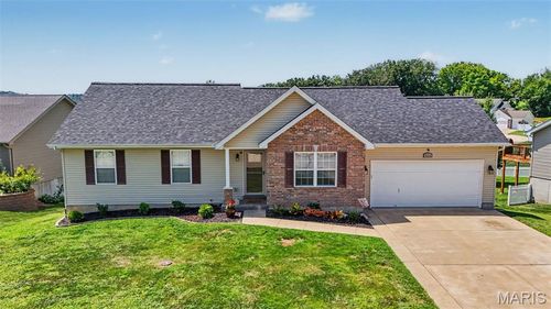 7034 Brooks Farm Dr, House Springs, MO, 63051-1478 | Card Image