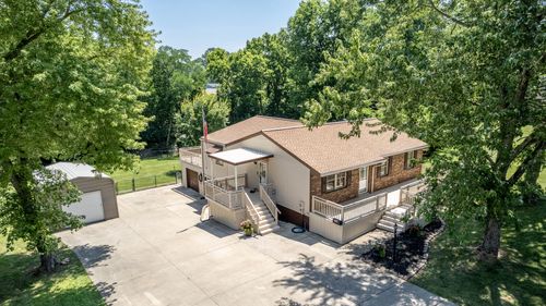 102 Tee St, Florence, KY, 41042-1390 | Card Image