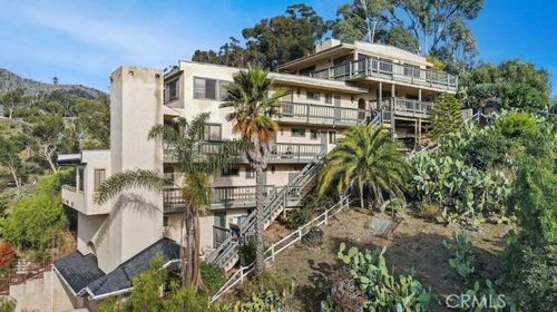 113 Tremont St, Avalon, CA, 90704-2876 | Card Image