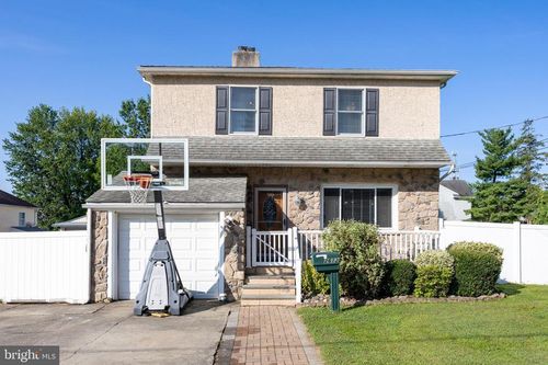 2612 Summit Ave, BROOMALL, PA, 19008-1919 | Card Image