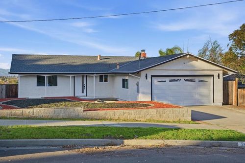 383 River View Drive, San Jose, CA, 95111 | Card Image