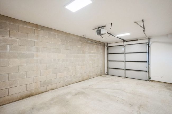 1101 - 700 Denson Dr, Condo with 3 bedrooms, 3 bathrooms and 1 parking in Austin TX | Image 24