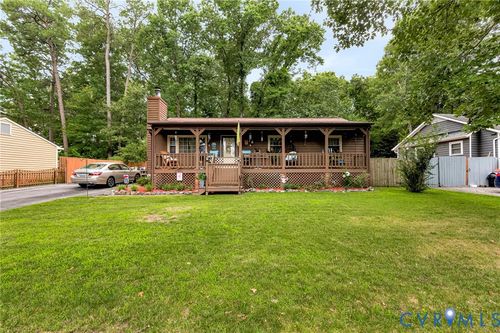 11330 Great Branch Dr, Chester, VA, 23831-1661 | Card Image