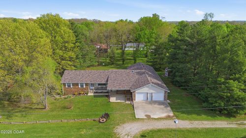 19191 Farm Road 1120, Cassville, MO, 65625-7484 | Card Image