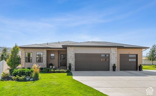 1727 W Packsaddle Cir, Bluffdale, UT, 84065-1299 | Card Image