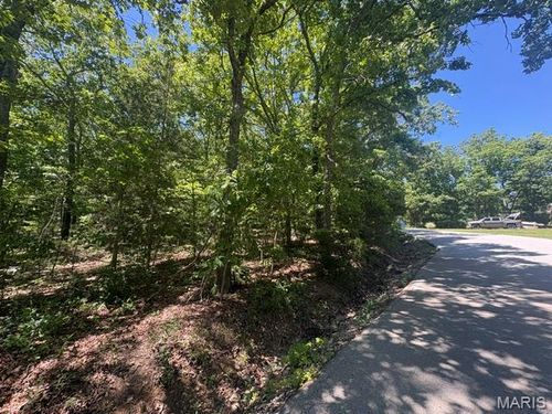 108 Confederate Dr, Hillsboro, MO, 63050-3105 | Card Image