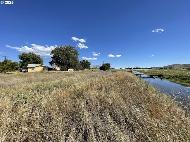2202 Joe Wright Rd, House other with 2 bedrooms, 1 bathrooms and 2 parking in Klamath Falls OR | Image 7