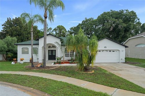 3239 Glenwood Cir, HOLIDAY, FL, 34691-2545 | Card Image