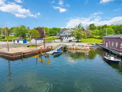 287 Indian Point Rd, Mahone Bay, NS, B0J2E0 | Card Image
