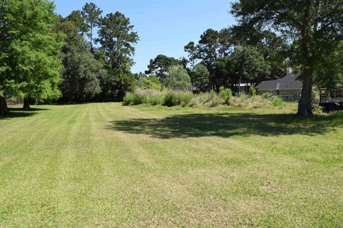 11050 Michael Ln, Beaumont, TX, 77705-7029 | Card Image