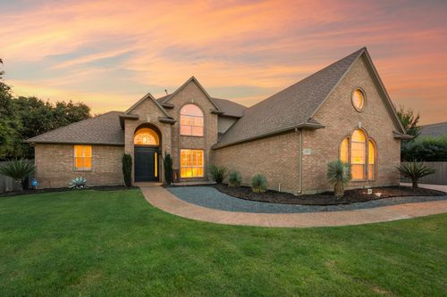 1600 Ponderosa Way, Southlake, TX, 76092-8808 | Card Image