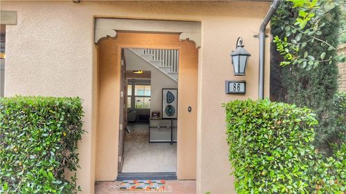 86 Twin Flower, Irvine, CA, 92620-3695 | Card Image