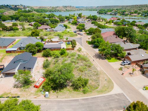 23 Sioux Trl, Ransom Canyon, TX, 79366-2105 | Card Image