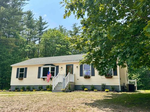 34 Darby Ln, Rochester, NH, 03839-5406 | Card Image