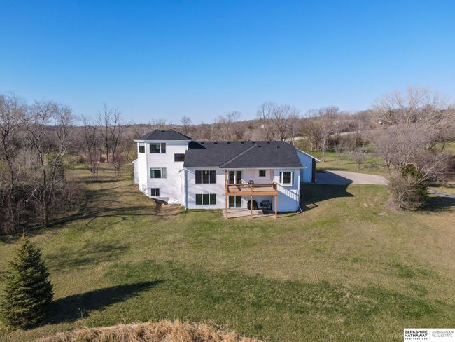 7881 Wisteria Way, House other with 5 bedrooms, 3 bathrooms and 3 parking in Fort Calhoun NE | Image 72