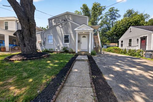 608 Burgundy Dr, ROCKVILLE, MD, 20850-1428 | Card Image