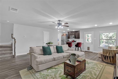 6808 Topaz Dr, Greenville, TX, 75402-8131 | Card Image