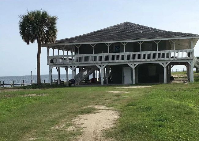 2074 Hwy 98 W, House other with 4 bedrooms, 3 bathrooms and 6 parking in Carrabelle FL | Image 39