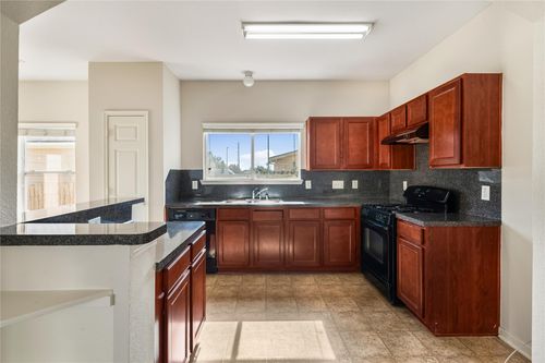 1623 Royal Chase Dr, Houston, TX, 77047-3527 | Card Image