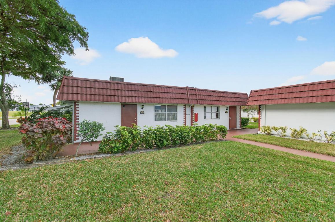 Residential Lease in Delray Beach 4