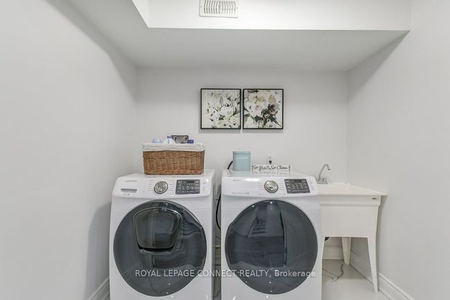 12 Harry Blaylock Dr, House attached with 4 bedrooms, 4 bathrooms and 2 parking in Markham ON | Image 35