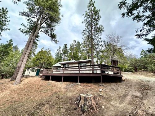 27450 Saunders Mdws, Idyllwild, CA, 92549-2465 | Card Image