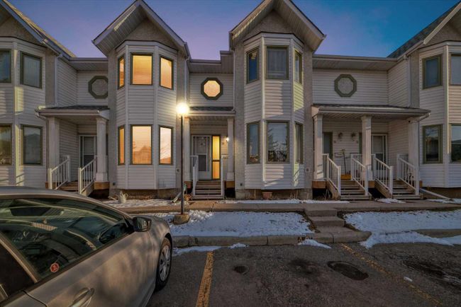 39 Abbeydale Villas Ne, Home with 3 bedrooms, 2 bathrooms and 1 parking in Calgary AB | Image 3