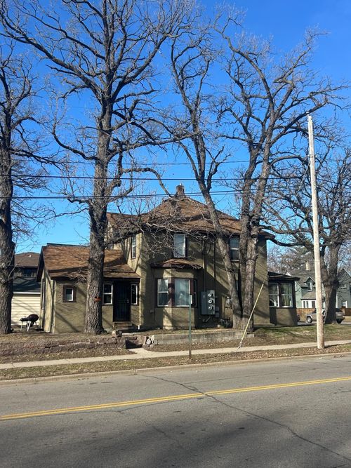 629 9th Ave S, Saint Cloud, MN, 56301-4234 | Card Image