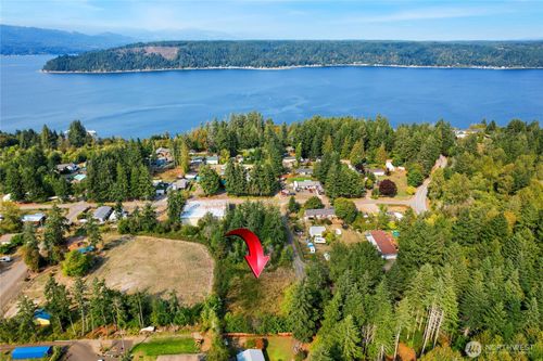 130 E Tacoma St, Union, WA, 98592-9805 | Card Image