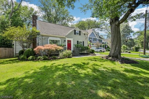 628 Benson Pl, Westfield, NJ, 07090-1306 | Card Image