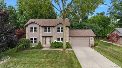 25426 Lindenwood Ln, Southfield, MI, 48033-6190 | Card Image