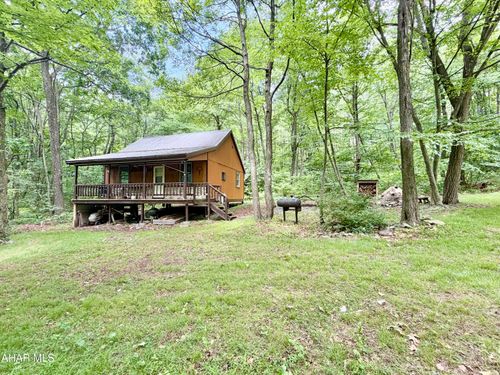 190 Thunder Rock Rd, Breezewood, PA, 15533 | Card Image