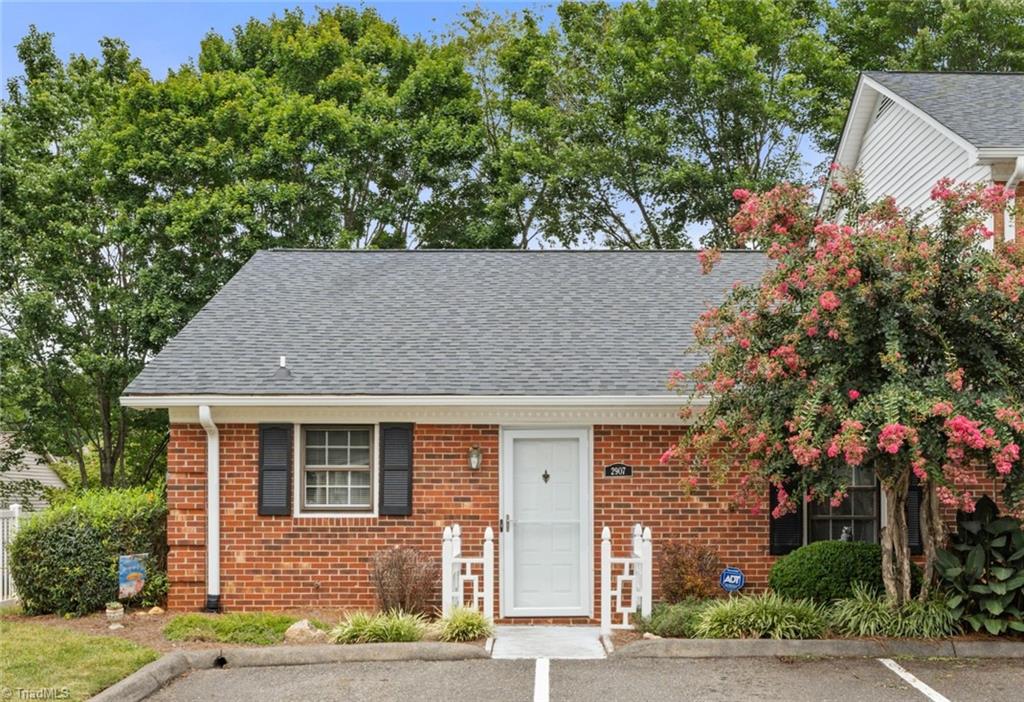Burke Place Ct, Winston Salem, NC 27103