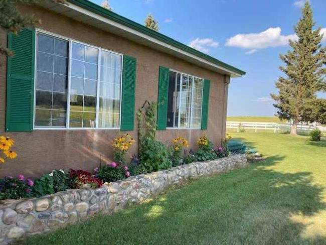 4540 Township Road 340, Home with 3 bedrooms, 3 bathrooms and 20 parking in Rural Mountain View County AB | Image 32
