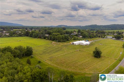 3670 N Dogwood Rd, DANIELSVILLE, PA, 18038-9760 | Card Image