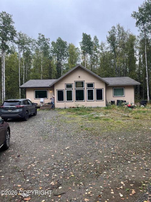 24780 W Long Lake Rd, Willow, AK, 99688 | Card Image