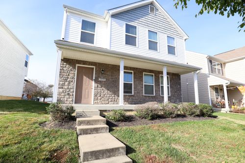 3939 Shepherds Run, Jeffersonville, IN, 47130-8261 | Card Image