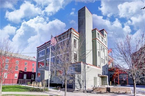 unit-302-207 E 6th St, Dayton, OH, 45402-2881 | Card Image