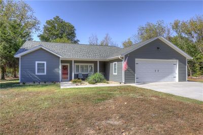 1404 Kelly Drive, House other with 3 bedrooms, 2 bathrooms and null parking in Pittsburg KS | Image 2