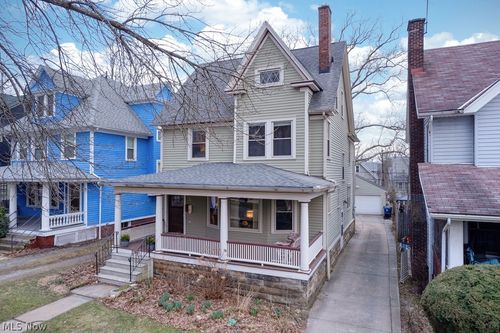 2190 Grandview Ave, Cleveland Heights, OH, 44106-3133 | Card Image