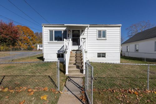 556 E Gay St, HARRISONBURG, VA, 22802-4815 | Card Image