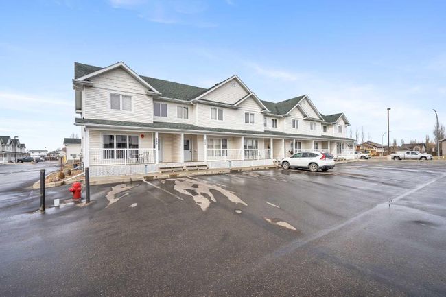 505 - 4321 32 Street, Home with 3 bedrooms, 1 bathrooms and 2 parking in Lloydminster SK | Image 25