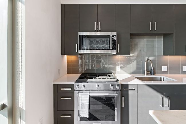 UNIT-1306 - 222 West Ave, Condo with 1 bedrooms, 1 bathrooms and 1 parking in Austin TX | Image 16