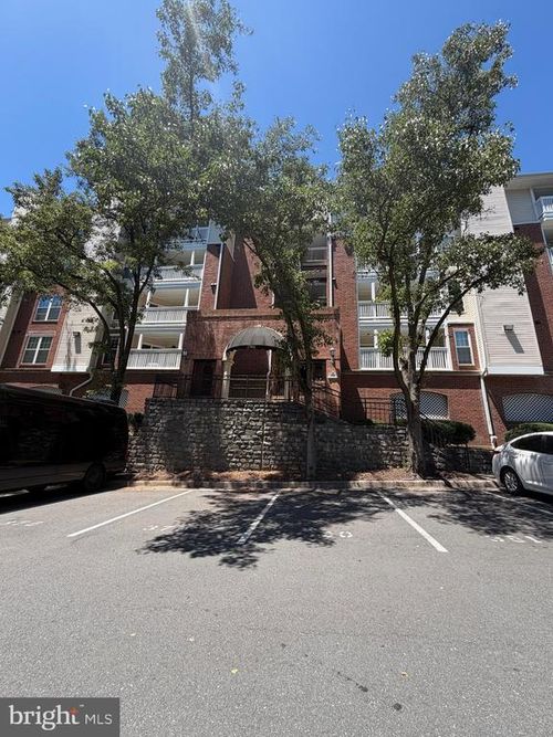 123-1504 Lincoln Way, MCLEAN, VA, 22102-5855 | Card Image